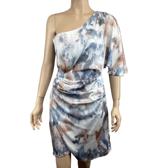 Vestique One Shoulder Satin Asymmetrical Dress‎ Size Medium NWT Faux Wrap Mini - Picture 1 of 8
